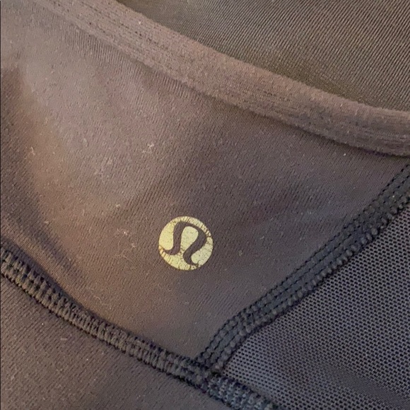 Lululemon sports bra - Picture 4 of 4